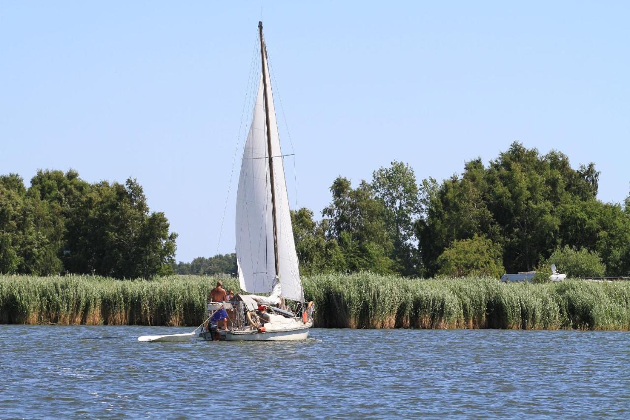 Mit Meerblick Und Balkon, Gratis Nutzung Vom Ahoi Erlebnisbad Und Sauna In Sellin - Meeresblick Fewo 24 Goehren  Exterior foto