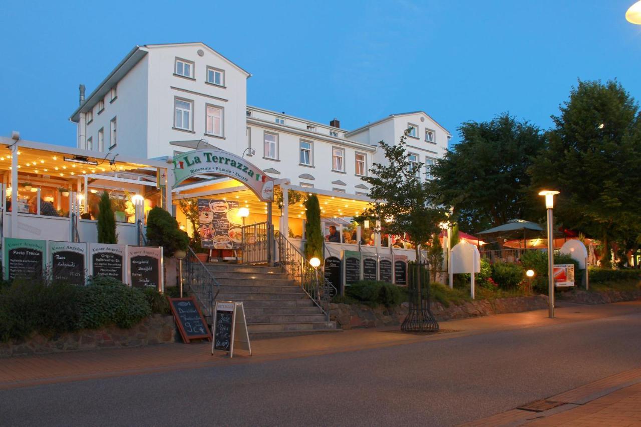 Mit Meerblick Und Balkon, Gratis Nutzung Vom Ahoi Erlebnisbad Und Sauna In Sellin - Meeresblick Fewo 24 Goehren  Exterior foto